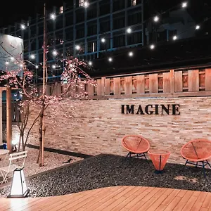 4* 호텔 Imagine